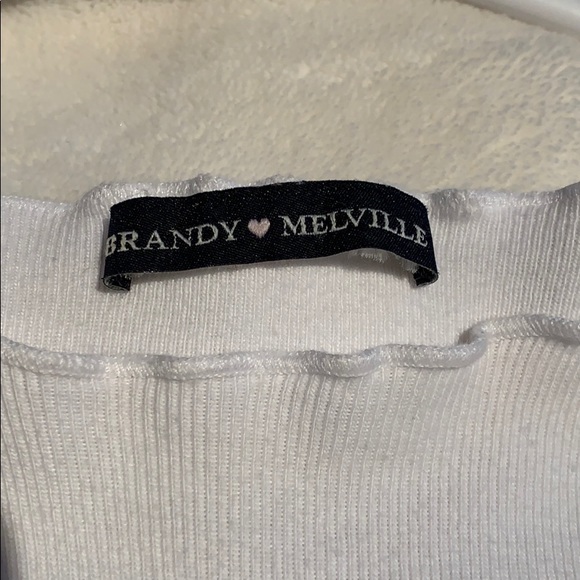 crop top - Picture 3 of 5